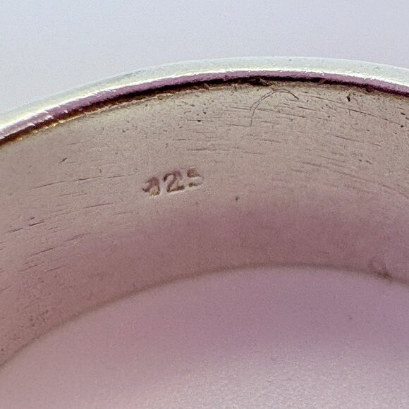 VTG Sterling Silver 925 Beveled Edge Band Hammered Finish Band Ring Size 9 - Picture 7 of 9